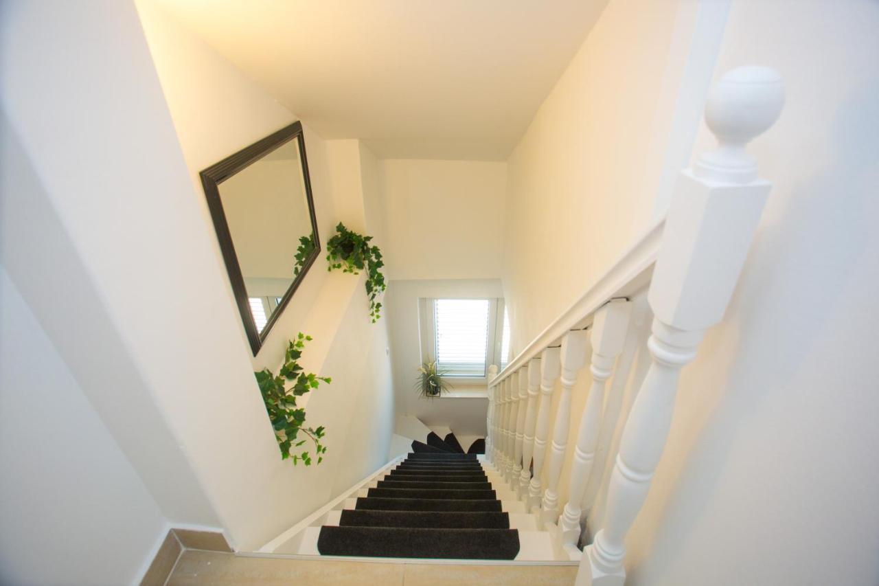 Luxury Villa Vibrass Split Exterior foto